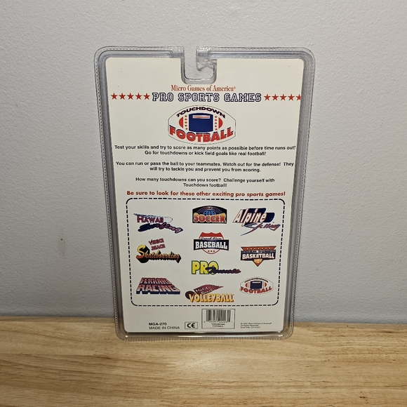 Vintage 1994 Touchdown Football Electronic Handheld Video Game New In Package - Picture 7 of 7